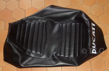 750-GT-Ducati-682a25a22321c.jpg